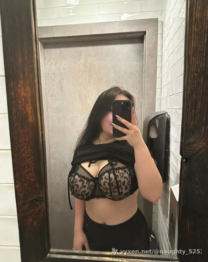 I'm available now, videos & video call & sexting & meet up add me on tg:@naughty_5252