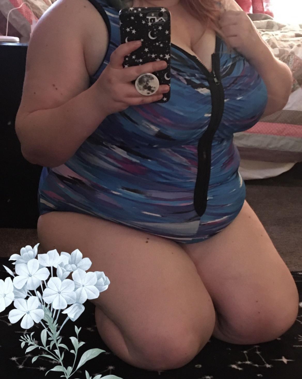 Begging to cum for you~ [F] (image 2 of 3)