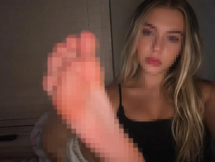 Kiss my Censored Feet Loser ~