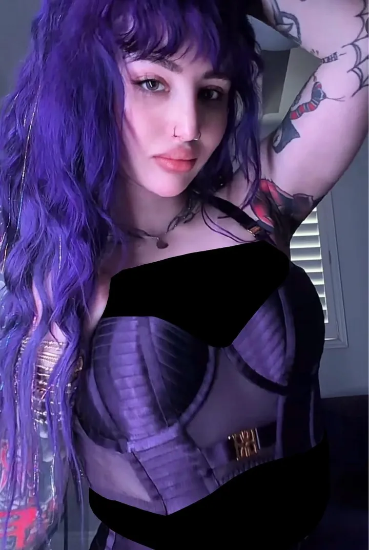 Nothing but regular porn here now (image 20 of 20)