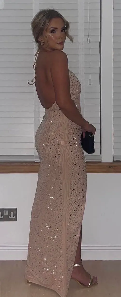 Stunning (image 1 of 2)