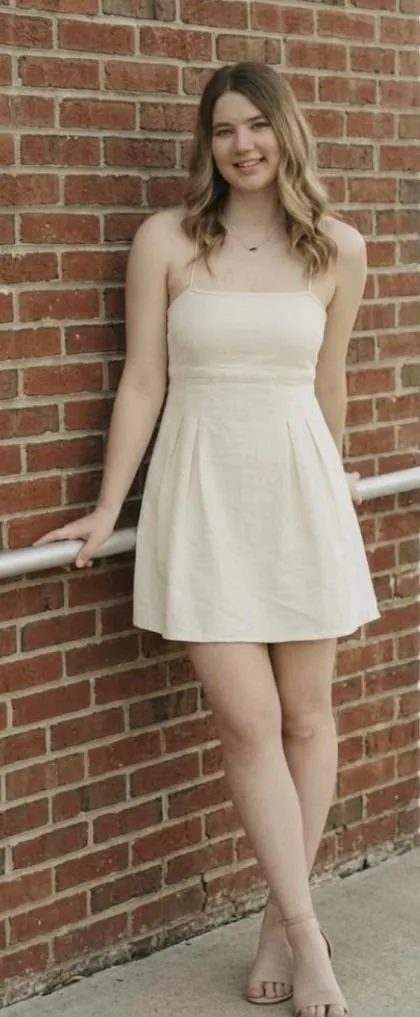Kaylee (image 2 of 4)