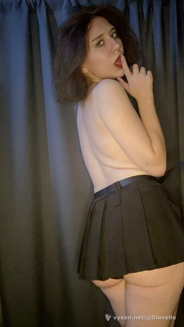 I publish for free, but I welcome tips ^^
FREE Onlyfans - Diavelle (image 3 of 3)