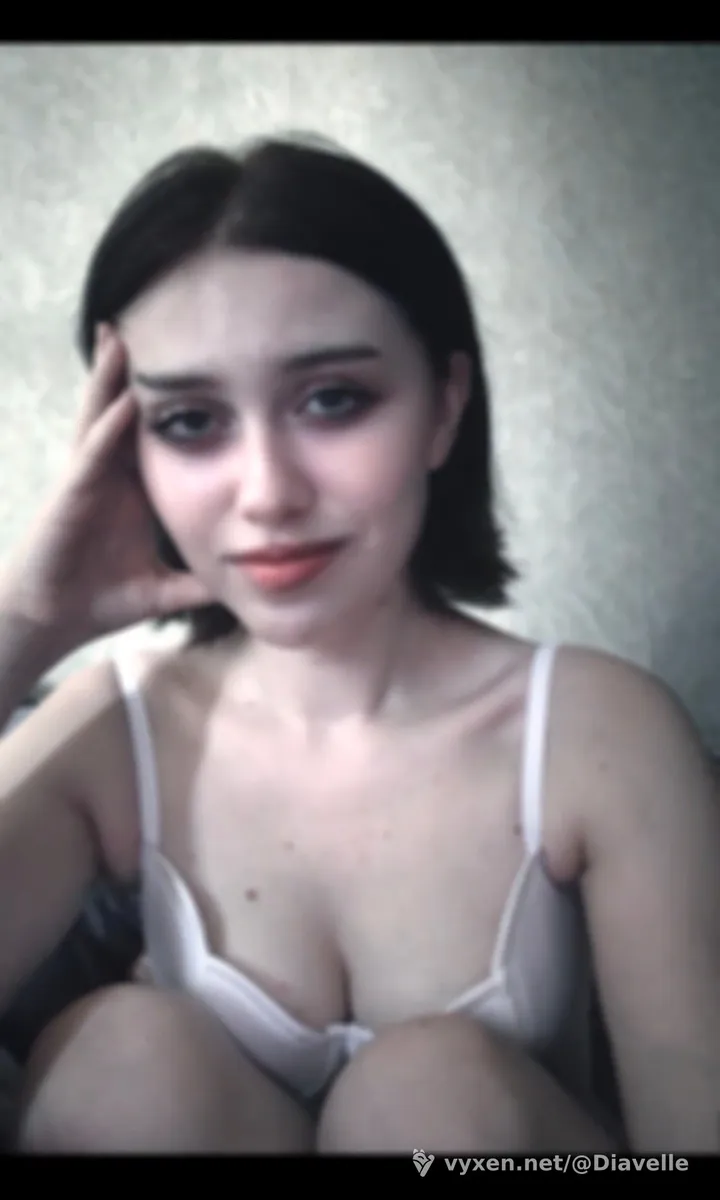 I publish for free, but I welcome tips ^^
FREE Onlyfans - Diavelle
https://onlyfans.com/diavelle (image 1 of 2)