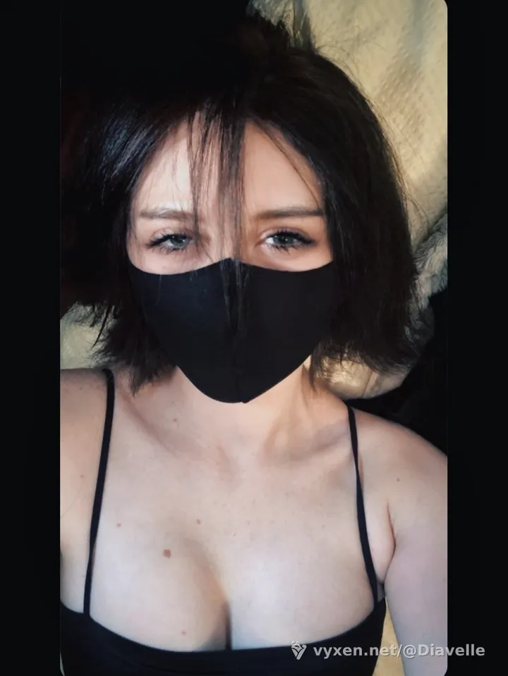 I publish for free, but I welcome tips ^^
FREE Onlyfans - Diavelle
https://onlyfans.com/diavelle (image 2 of 3)