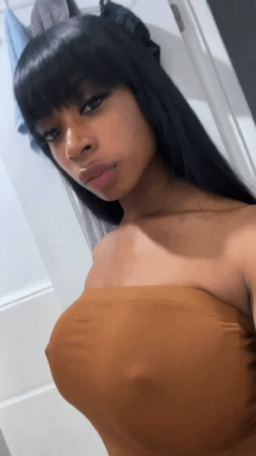 BRATTY AND RUTHLESS EBONY FINDOMME GODDESS READY TO WALLET DRAIN AND DENY WHITE BETA MALES TO TEARS (image 8 of 8)